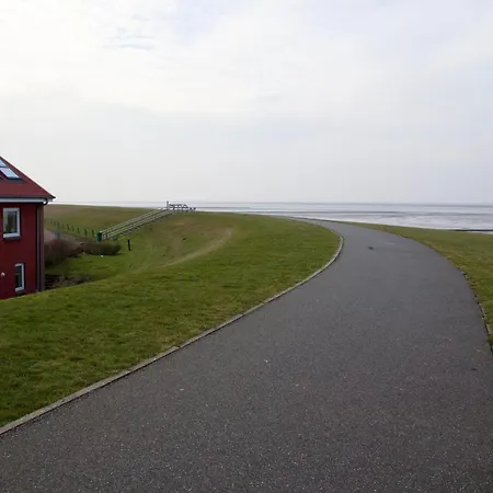 Kapitaenshus - Deichlaeufer Nordstrand